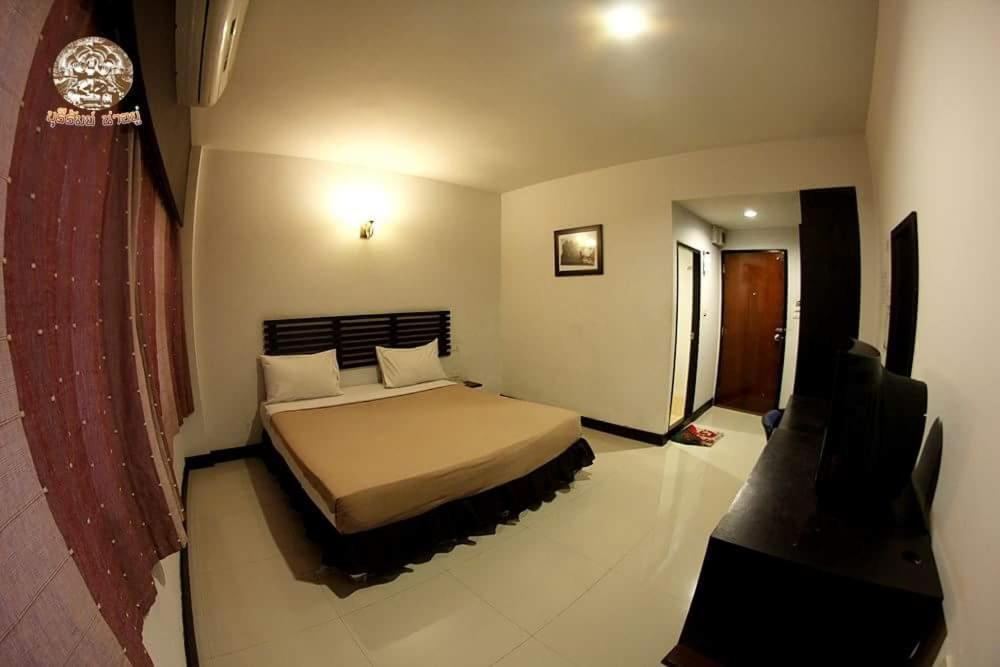 ไทยโฮเต็ล Hotel Buriram Exterior photo